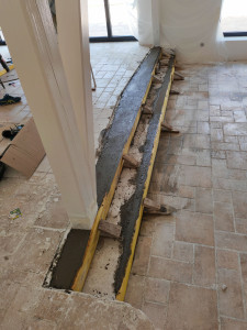 Photo de galerie - Réfection des marches d'escalier avec coffrage et remplissage de beton