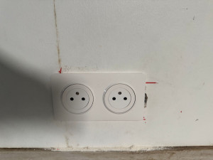 Photo de galerie - Changement de prise électrique 