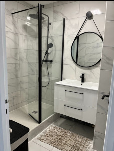 Photo de galerie - SALLE DE BAIN FINAL