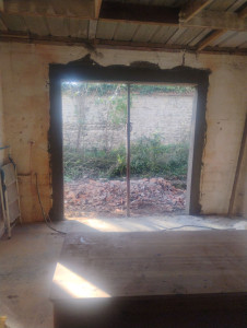 Photo de galerie - Création d'une baie vitrée dans un mur porteur 