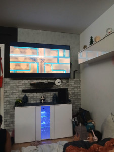 Photo de galerie - Meuble salon , plus fixation télé au murs ,et barre de son 