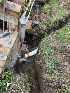 Photo de galerie - Drainage terrain et création d’un regard d’évacuation eau pluviale 