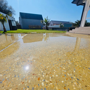 Photo de galerie - Béton poncer /béton poli 