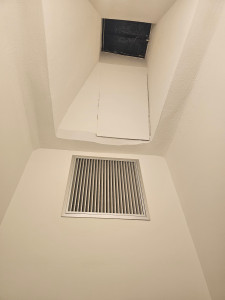 Photo de galerie - Installation gainable complet 
réalisation de ! A a Z avec climatisation triple split gainable pour l'étage et rénovation d’électricité général. 