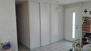 Photo de galerie - Aménagement intérieur et porte coulissante 
