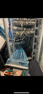 Photo de galerie - Pose baie informatique 