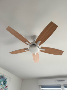 Photo de galerie - Installation de plafonnier ventilateur 