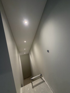 Photo de galerie - Cage d’escalier peinture