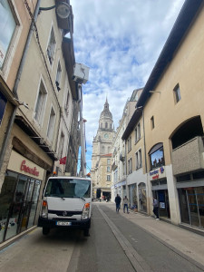 Photo de galerie - Réparation de gouttière d’un commerce au centre-ville de Bourg En Bresse