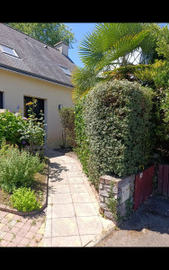 Photo de galerie - Entretien devant une maison