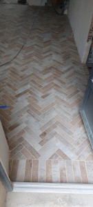 Photo de galerie - Pose en chevron diagonale petit format 