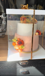 Photo de galerie - Pièce montée pour un anniversaire (env 40 personnes)