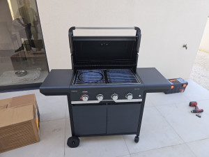 Photo de galerie - Montage barbecue a gaz 