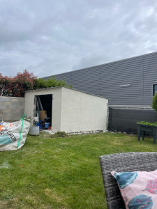 Photo de galerie - Montage en agglo et enduit blanc