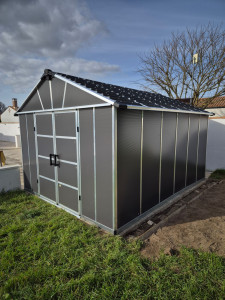 Photo de galerie - Montage abri jardin 12m2 