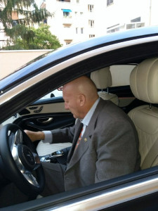 Photo de galerie - Je peut également conduire votre véhicule en toute sécurité toutes distances & régions   