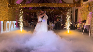 Photo de galerie - Ouverture de bal sur les nuages.