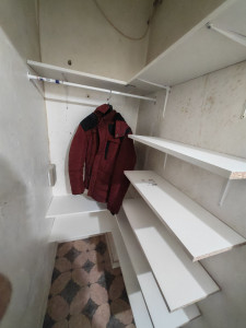 Photo de galerie - Rangement simple fait  à la demande du client.  