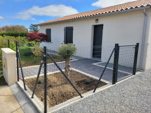 Photo de galerie - Pose d'une clôture 