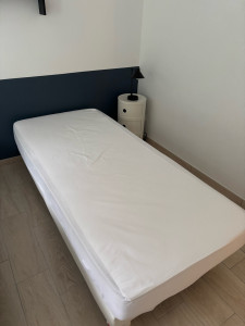 Photo de galerie - Avant nettoyage et préparation du couchage