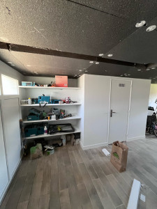 Photo de galerie - Création placard et étagères 