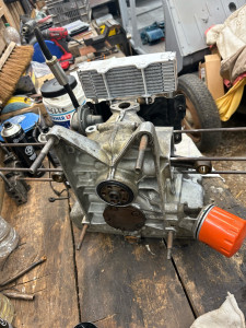 Photo de galerie - Remontage complet d’un moteur de 2cv 