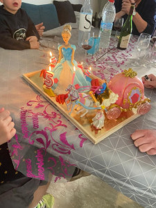 Photo de galerie - Gateau d'anniversaire - cake art