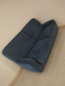 Photo de galerie - Nettoyage canapé après 