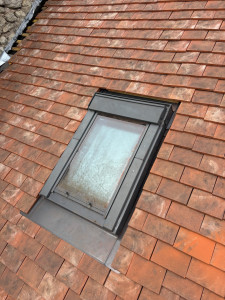 Photo de galerie - Entourage de Velux Tuile plate