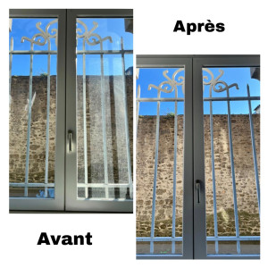 Photo de galerie - Transformation des fenêtres : de l'état de saleté et d'opacité à une propreté et clarté totale