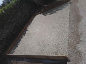 Photo de galerie - Réalisation d'une terrasse en béton désactiveé