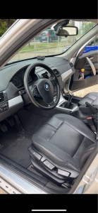 Photo de galerie - Nettoyage Complet intérieur sur ce BMW X3 + rénovation des cuirs 