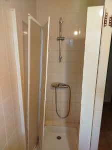 Photo de galerie - Changement porte de douche 