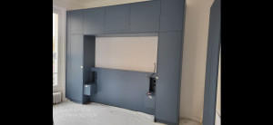 Photo de galerie - Ce meuble a représenté un défi pour moi, mais je l'ai terminé conformément aux souhaits du client. Il est réalisé selon le projet. 