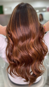 Photo de galerie - Ombre hair cuivrée 