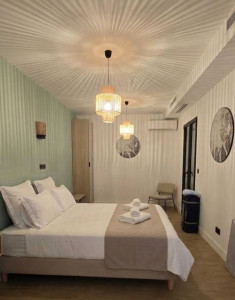 Photo de galerie - Tout est désinfecté et rangé, pour une chambre saine et accueillante. 

