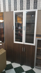 Photo de galerie - Je suis disponible pour monter n'importe quel meuble . veuillez me contacter. Merci 
Anas 