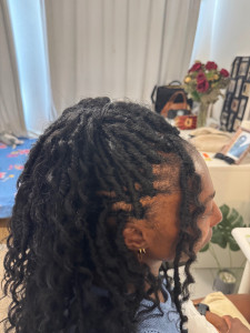 Photo de galerie - Fausses locks sur nattes collées