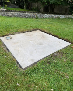 Photo de galerie - Dalle de béton avec luminaire intégré 