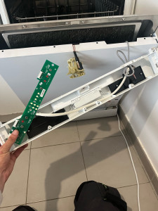 Photo de galerie - Bandeau de commande Lave Vaisselle 