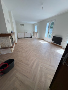 Photo de galerie - Fin de chantier pose de parquet en chevron 