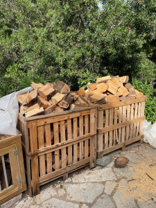 Photo de galerie - Bois / Bois de chauffage / Bastaing