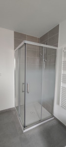 Photo de galerie - Installation cabine de douche 