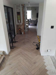 Photo de galerie - Pose parquet en bâton rompu 