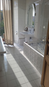 Photo de galerie - Ménage de fond-préparation d''un appartement à la location courte durée 