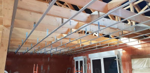 Photo de galerie - Faux plafond pour plaques de plâtre 