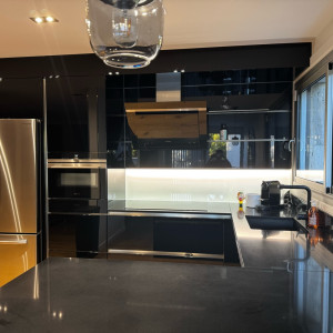 Photo de galerie - Salon, cuisine 