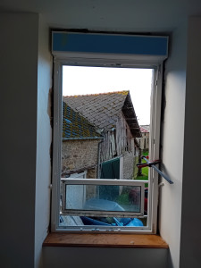 Photo de galerie - Pose d'une menuiserie