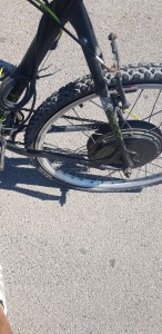 Photo de galerie - Crevaison sur vélo électrique 