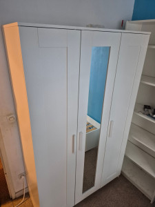 Photo de galerie - Armoire IKEA